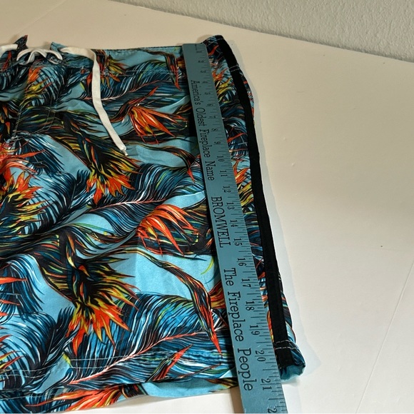 RQQBA Multi Colored Swim Shorts Size 36 - Picture 11 of 12